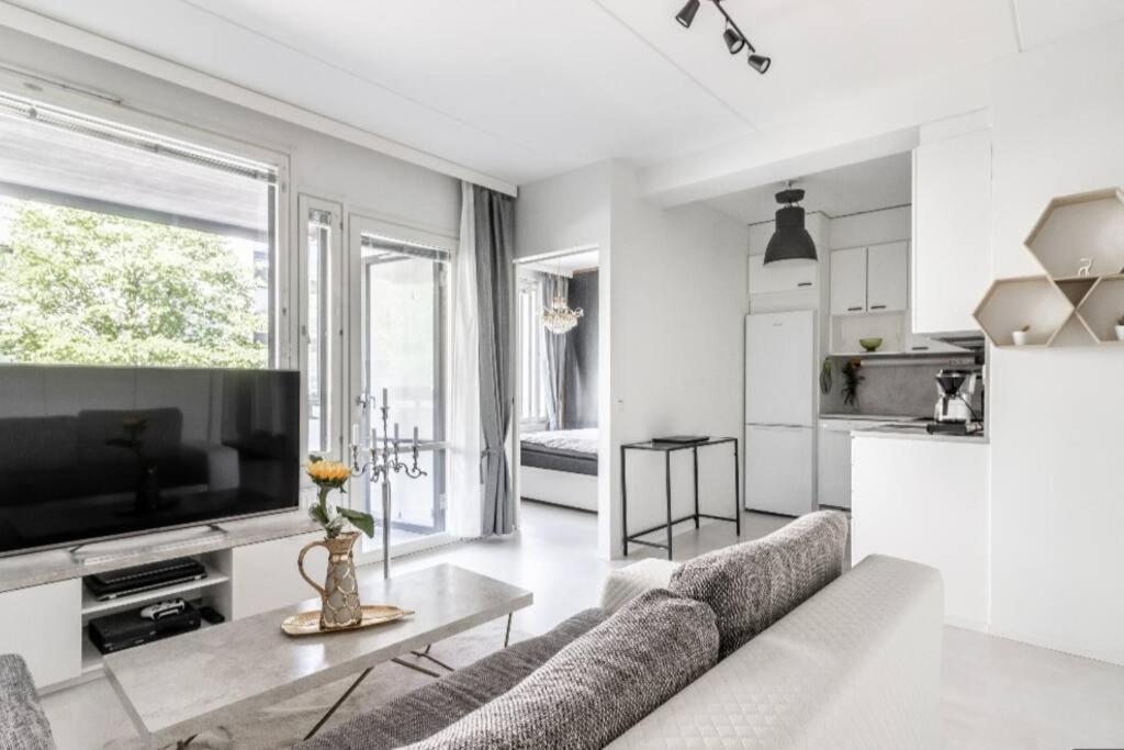 Apartment In Herttoniemenranta 헬싱키 외부 사진